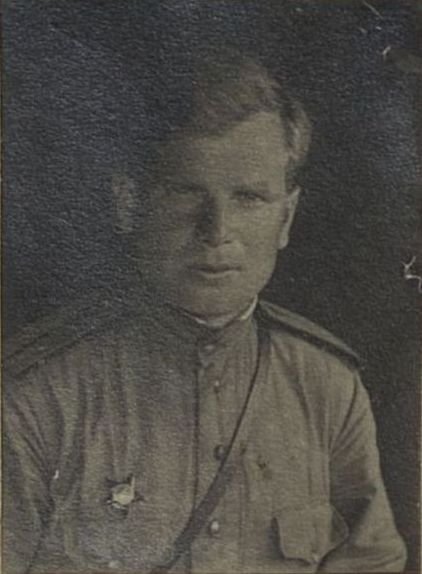 Image: Platoon commander Lieutenant Belousov