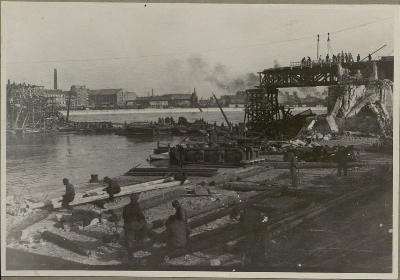 Фотография: Общий вид пролета со стороны Буды