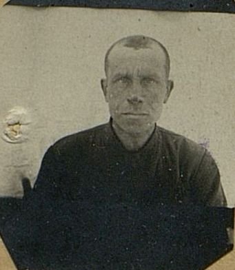 Image: Comrade Mitryukhin, commander of the mortar crew of the 3rd mortar company