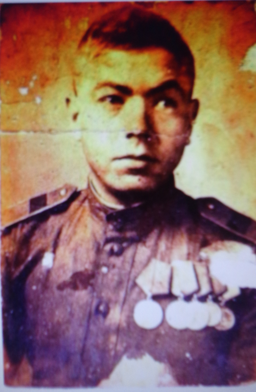 Овчинников Александр Александрович