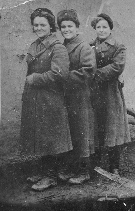 Pilots of the all-female 46th Taman Guards Night Bomber Aviation Regiment