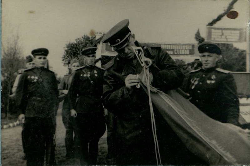 Фотография: Полк подполковника Калинина