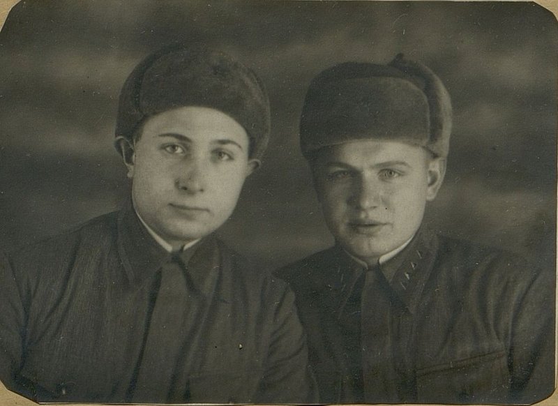 Image: Pavel Morozov with his friend before being sent from the city of Vologda to the Karelian front in May 1942