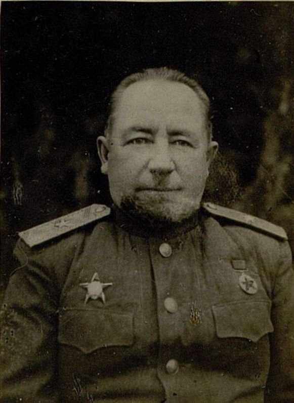 Фотография: Генерал-майор Белобородов Панкратий Викулович. Командир 282 стрелковой дивизии
