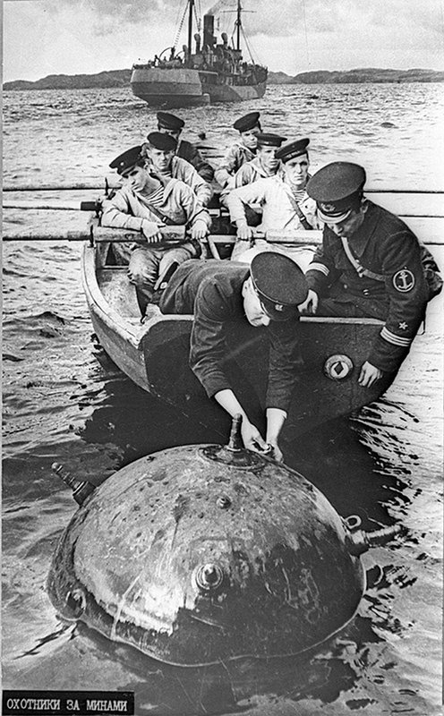 Разминирование в море