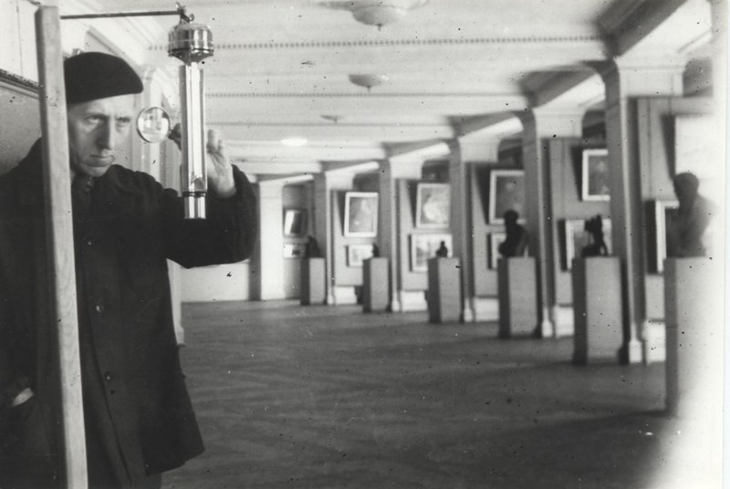 "The State Tretyakov Gallery in Evacuation. M.A. Aleksandrovsky in the Exhibition Hall."