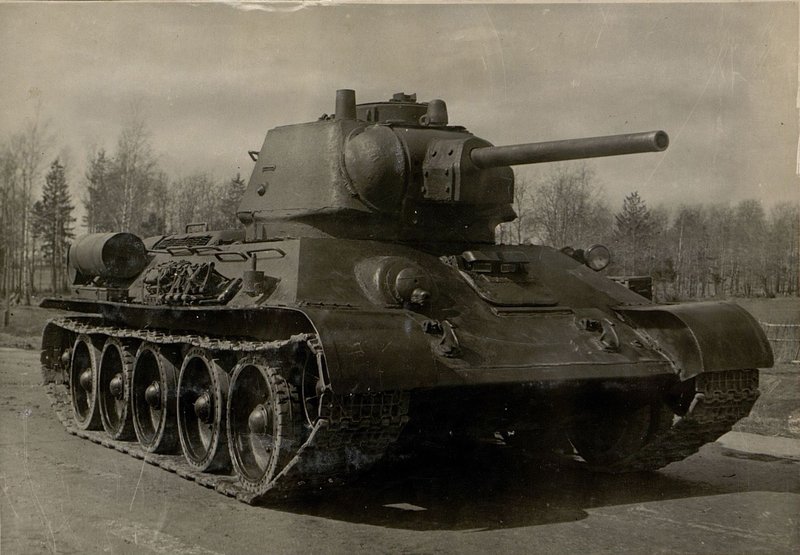 Фотография: Средний танк Т-34