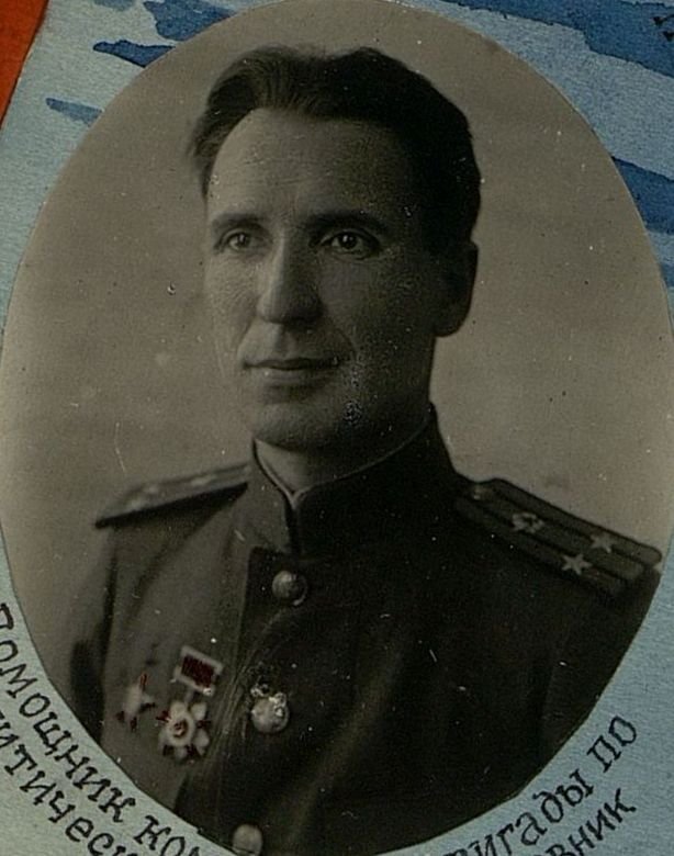 Image: Assistant to the brigade commander for political affairs, Lieutenant Colonel Radin