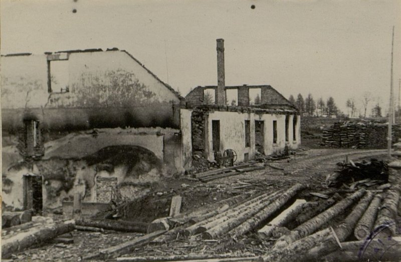 Фотография: Взорванная мельница близь м. Алоя