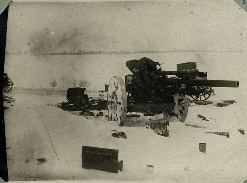Image: A repulsed gun from the Germans in the village of Meltychi, 247th Infantry Division