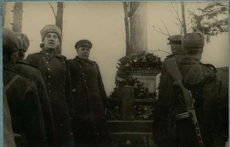 Фотография: Выступление генерал-лейтенанта Маландина