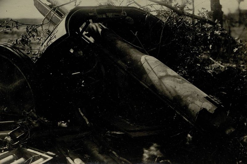 Image: The gun is broken, the crew is destroyed