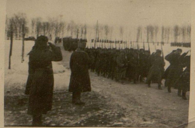 Фотография: Вручение Красного Знамени