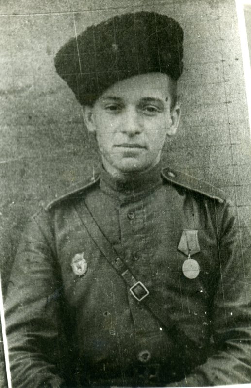 Шпилев М. С., связист-корректировщик, командир минометного расчета