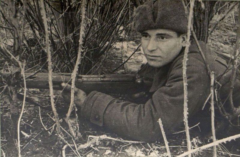 Фотография: Мл. серж. Тимофеев назначенный ком-ром взвода