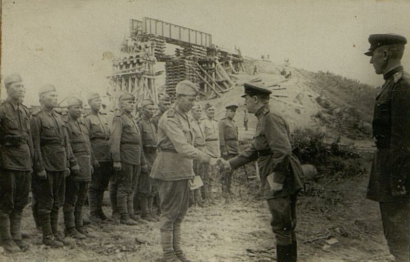 Image: History  of the 8th railway brigade, 1941-1944