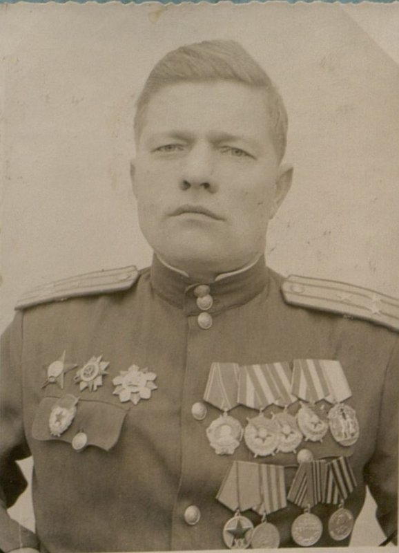 Фотография: Командир 395 стрелковой дивизии гвардии полковник Корусевич А.Н.