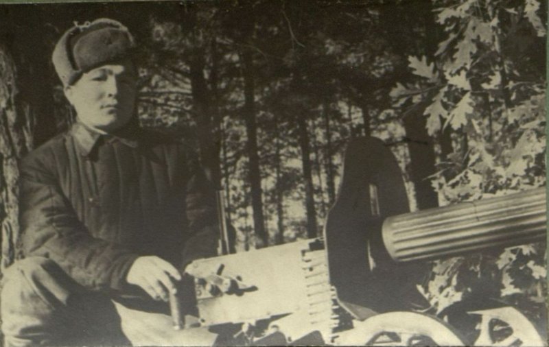 Фотография: Дерзкий пулеметчик серж. С. Мышкин