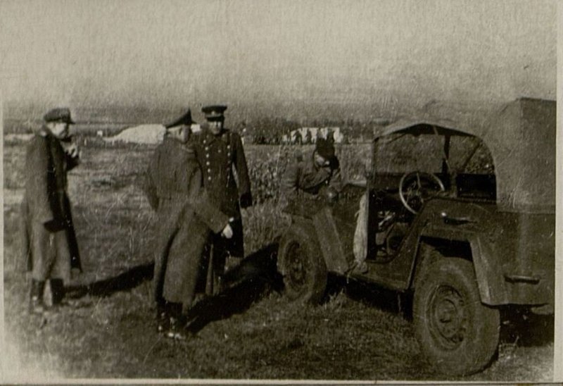 Image: Bayonet training