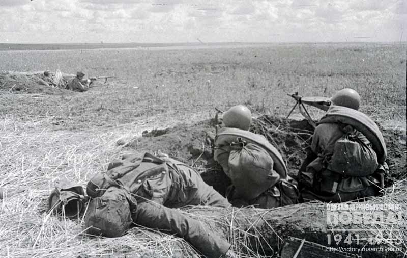 Guards unit fires at the enemy