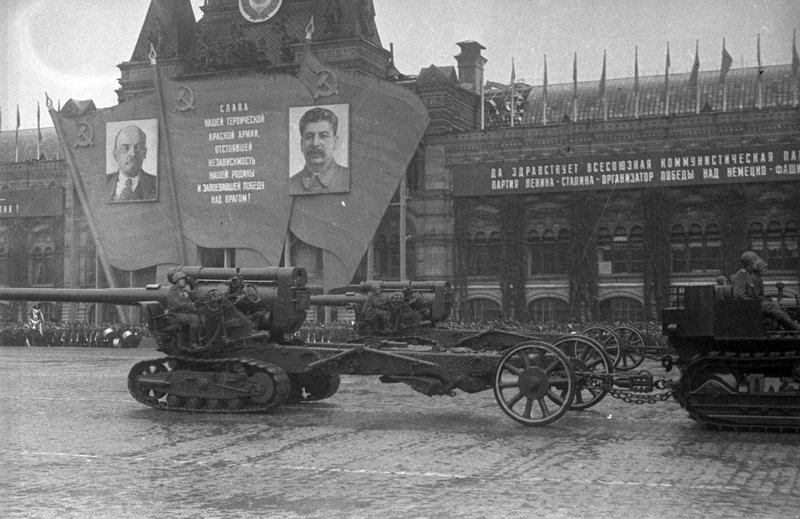 «Парад победы на Красной площади.»