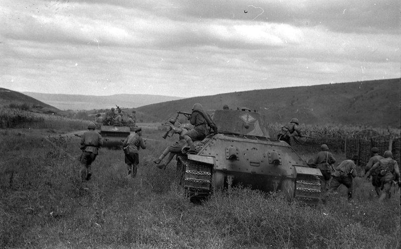 Soviet tank-borne infantry fighting in a battle for a North Caucasian settlement
