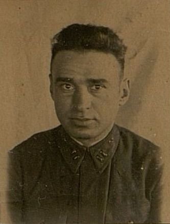 Фотография: Командир батальона майор А.Б. Фроимбиневич