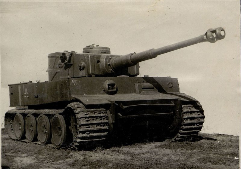 Фотография: Тяжёлый танк T-VI "Тигр Н"