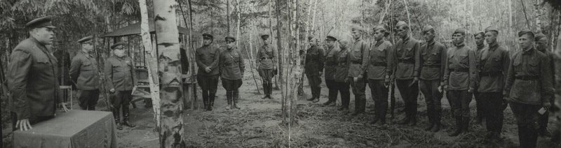 Rewarding combat scouts of the 43rd Army. 2nd from left - Chief of Staff of the Army Major General A.N. Bog