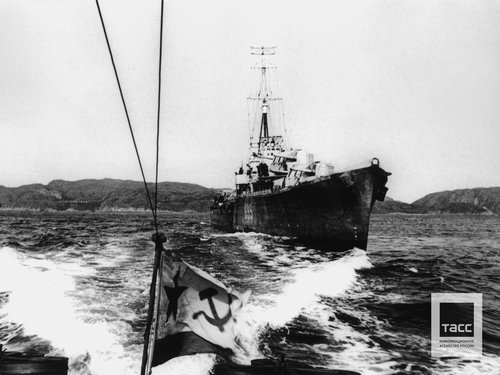 British warship guarding one of the Allied transport convoys together with ships of the USSR Northern Fleet
