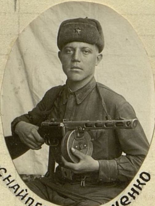 Фотография: Снайпер Петроченко