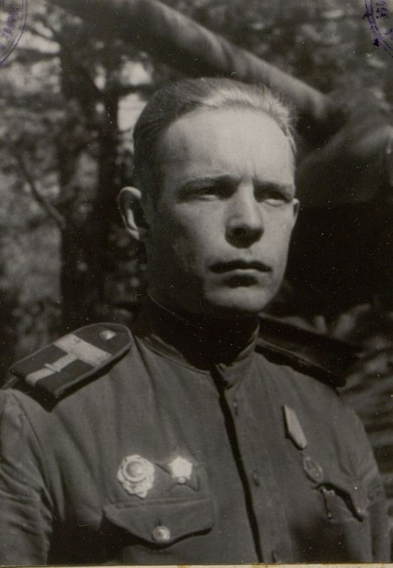 Фотография: Механик-водитель старшина Королев Н.И.