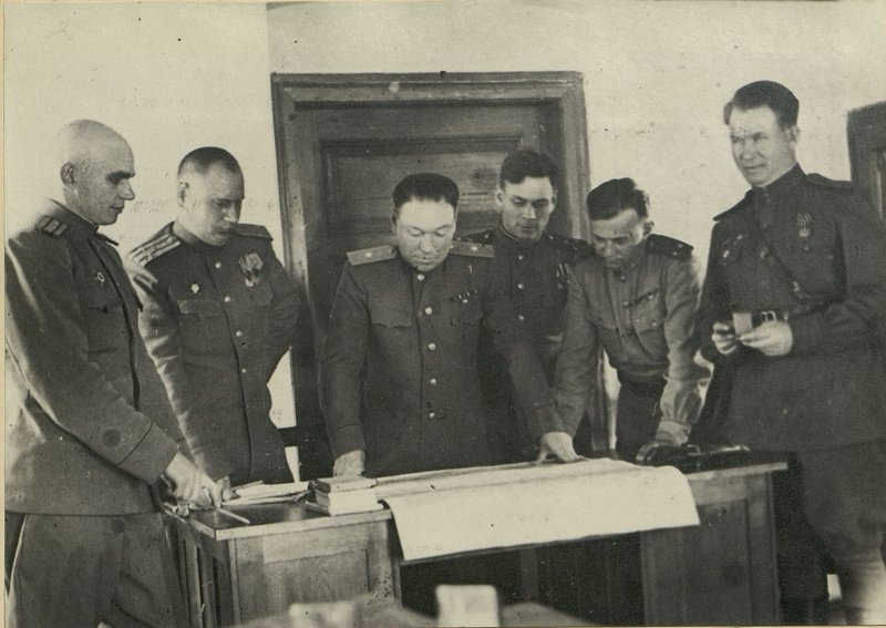 Image: From left to right: Major Doverov, Colonel Maryashin, Major General Maksutov, Lieutenant Colonel Kondratenko, Lieutenant Colonel Galakhin, Guards Lieutenant Colonel Krolevetsky