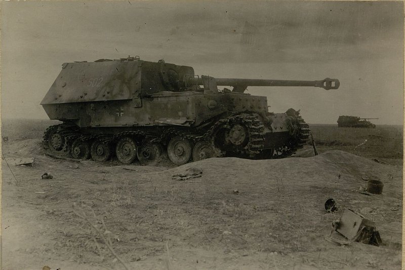 Image: German self-propelled gun "Ferdinand" was knocked out on 6.7.43 in the area of high. 255.1 by the 3rd battery of the 642 cannon artillery regiment of the 5th artillery division of the strategic reserve; a direct hit of 107 mm of a projectile killed a caterpillar belt near the drive wheel