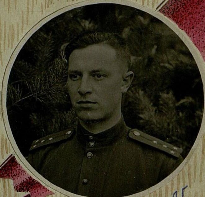 Фотография: Капитан Федотченко А.Г. адъютант батальона