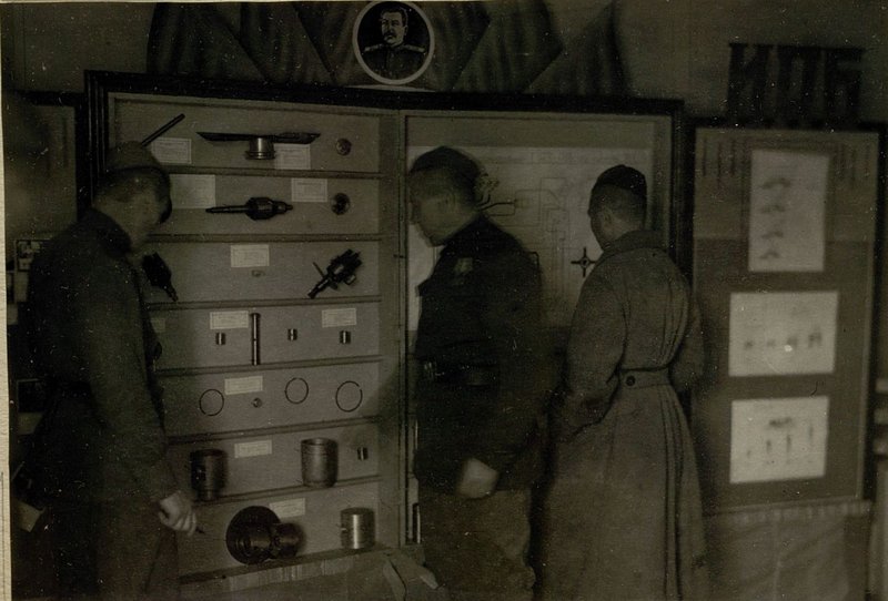 Фотография: Уголок павильона 83 й инженерно-аэродромный батальон (ИАБ)