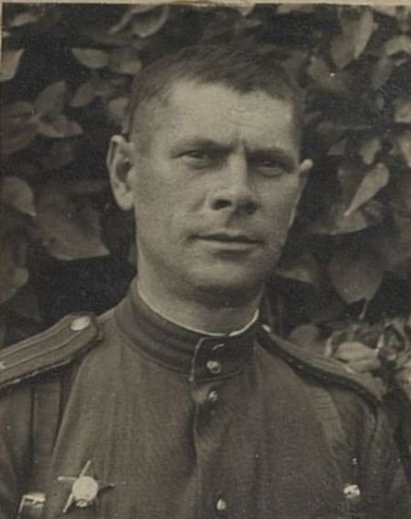 Image: Deputy battalion commander of the political unit Major Crivillo