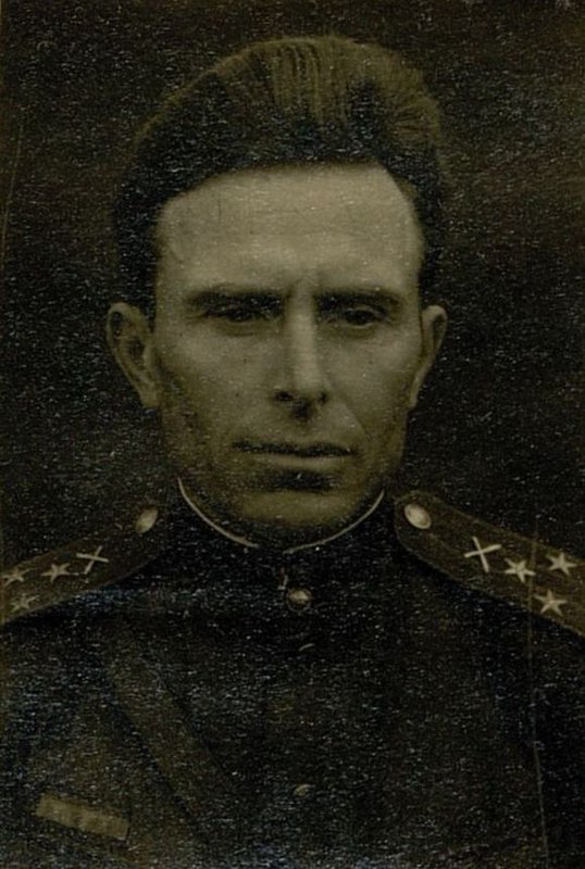 Image: Colonel Molyavsky Evgeny Nikolaevich. Commander of the 552nd Anti-Tank Artillery Regiment
