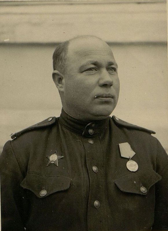 Фотография: Парторг батальона капитан Тюренков В.В.