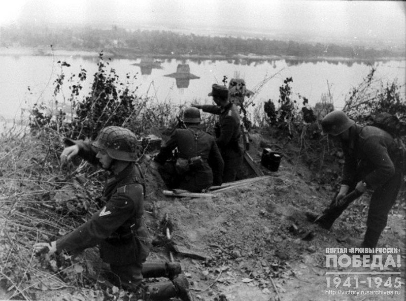 Hitler's guns position firing on banks of the Dnieper River