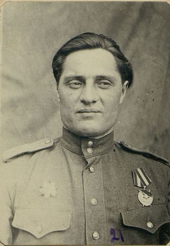 Image: Deputy commander of the 125th rifle regiment for political affairs, Major M.Z. Chernenko