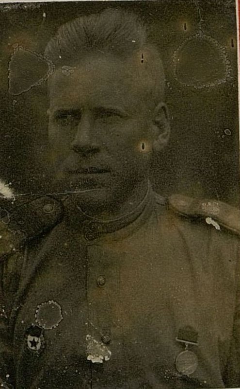 Image: Guard sergeant. Sorokin (wounded)