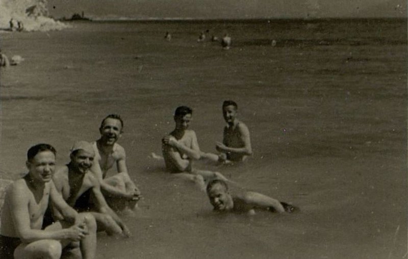 Image: ... There were such minutes on "Small land"