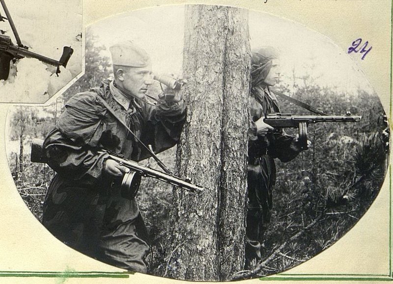 Фотография: Разведчики 3-го батальона на задании