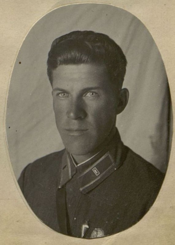 Фотография: I помощник начальника штаба полка капитан Вайнтрауб Б.Г.