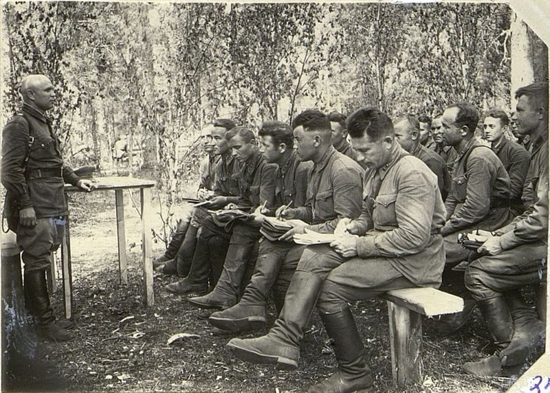 Image: Political training classes