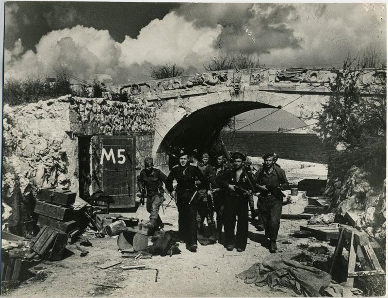 Returning to Sevastopol