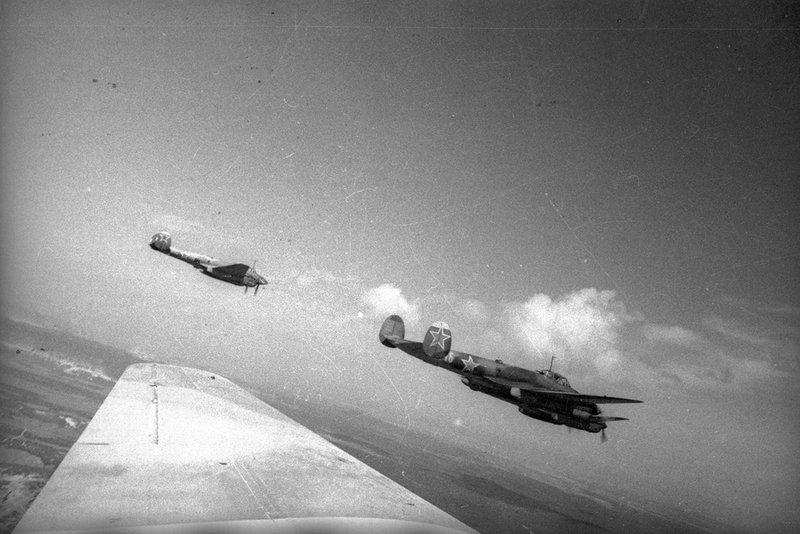 PE-2 aircraft in flight