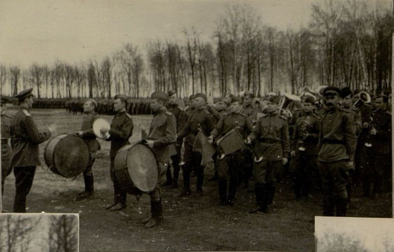 Image: Speech At a meeting of the Divisional Commander Major General Vorozheikin