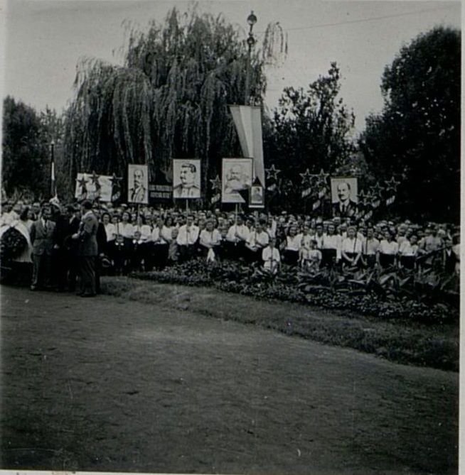Фотография: Открытие памятника